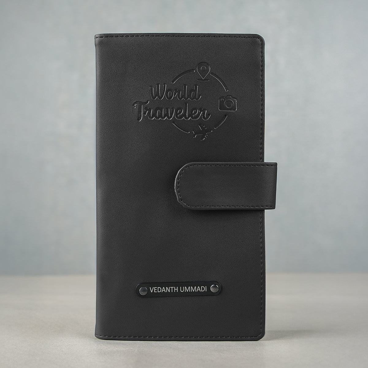 Family Passport Holder - World Traveler