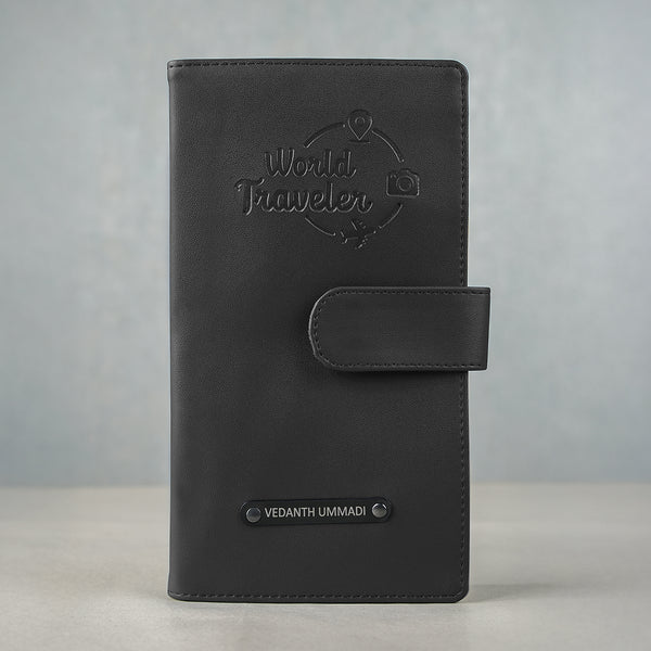 Family Passport Holder - World Traveler