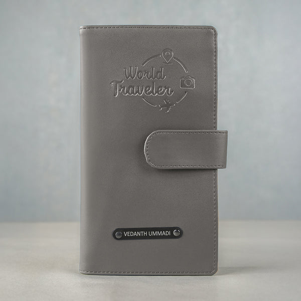 Family Passport Holder - World Traveler