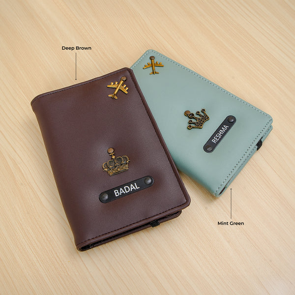 Couple Passport Cover - King and Queen