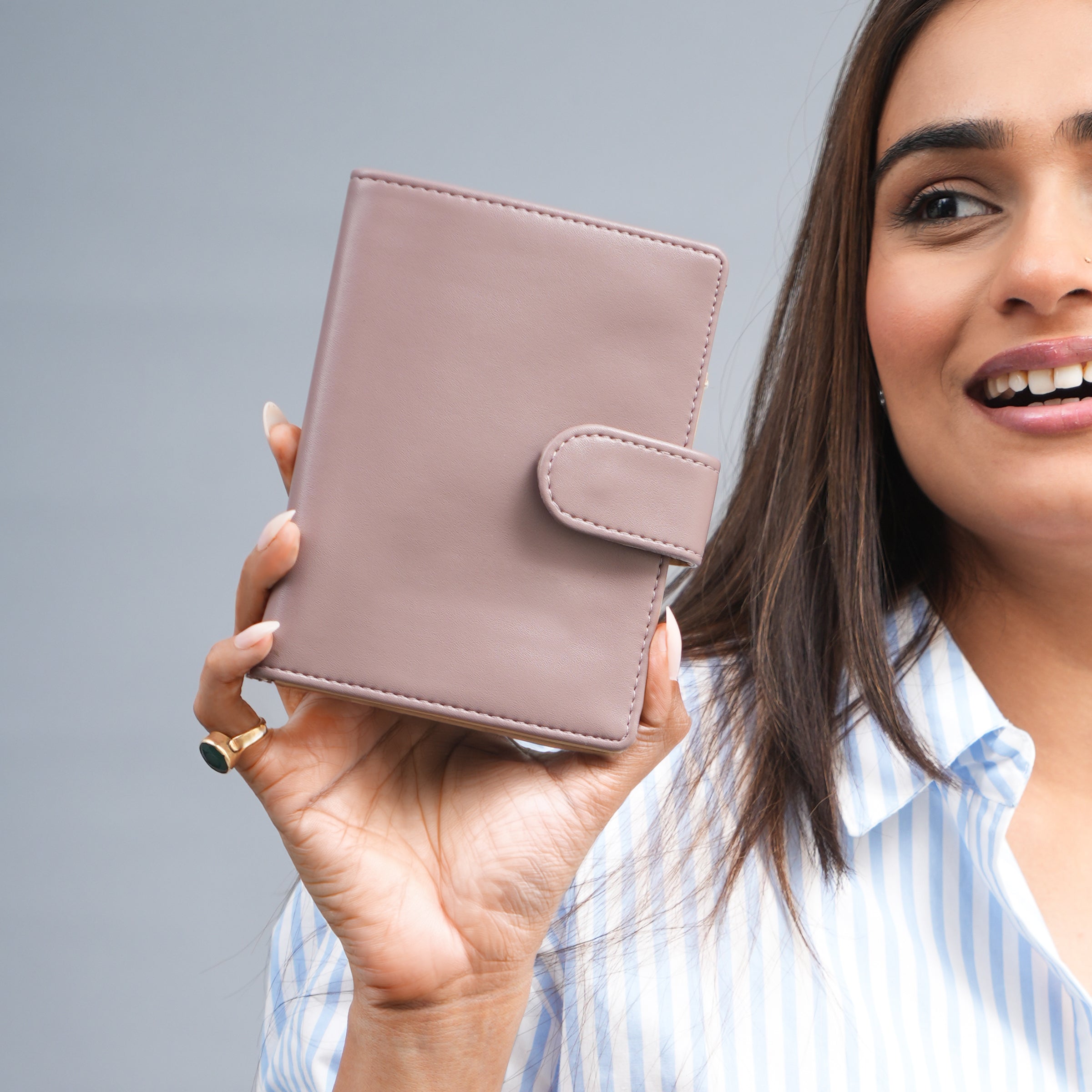 Passport Wallet - Smokey Mauve